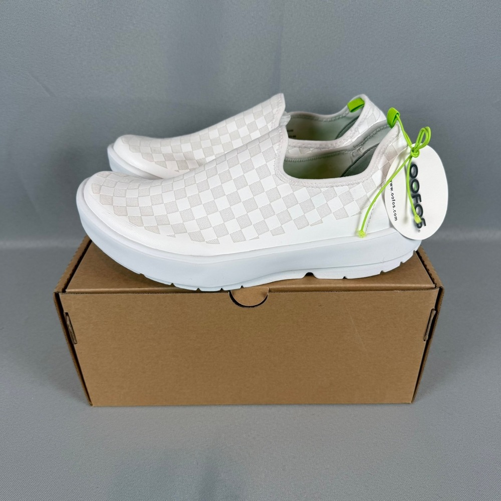 Oofos OOmg Eezee Recovery Sneakers Womens 9 White Checker Slip-On Shoes New NIB